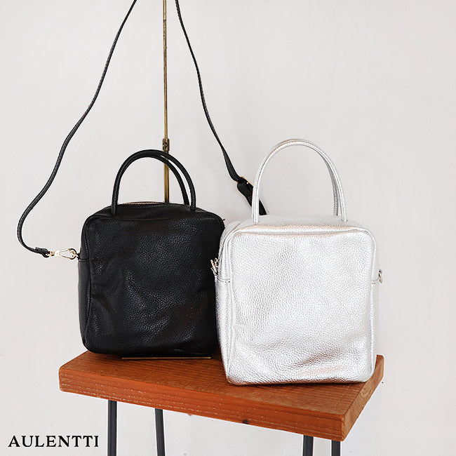 【未使用級】AULENTTI オウレンティ 2WAYスクエアボストン AULENTTI / レザー 2WAY スクエア ボストン