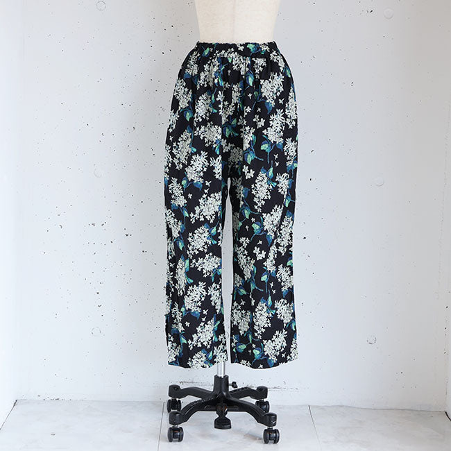 iCHi Antiquites(イチアンティークス) LIBERTYフラワープリント