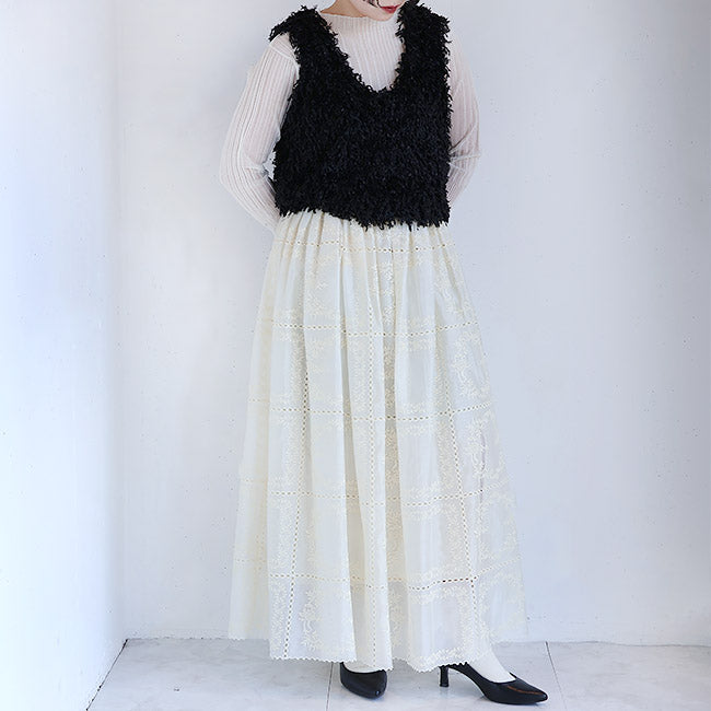 HiROMITHiSTLE(ヒロミシスル) ふわふわフェイクフェザーニットクロップドジレ　7511073