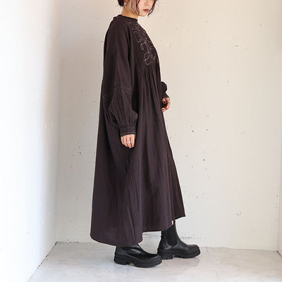 tumugu:(ツムグ) コットンモスピンタック刺繍2WAYワンピース　TB25310