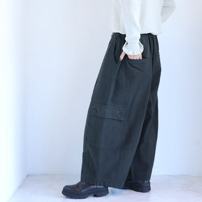 tumugu:(ツムグ) コットンリネン起毛ツイルカーゴワイドパンツ　TB25314