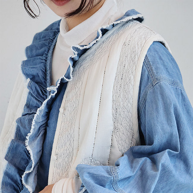 tumugu:(ツムグ) ステッチ刺繍コットンサテンキルトベスト　TB25331