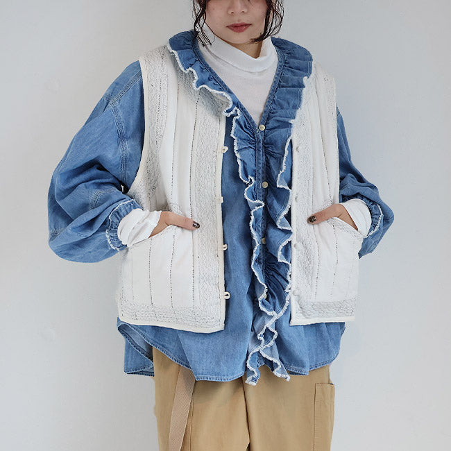 tumugu:(ツムグ) ステッチ刺繍コットンサテンキルトベスト　TB25331