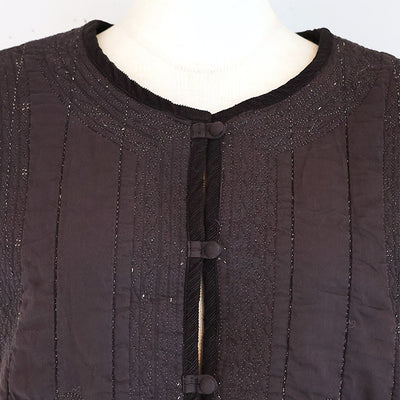 tumugu:(ツムグ) ステッチ刺繍コットンサテンキルトベスト　TB25331
