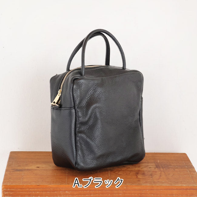 AULENTTI (オーレンティ) スクエアボストン2WAYショルダーバッグ　 Y-302FL